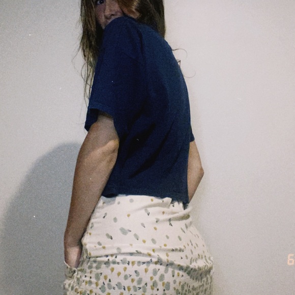 Brandy Melville wave crop - Picture 3 of 3